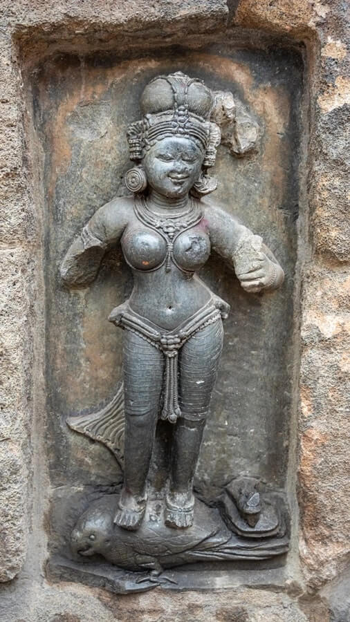 Адити. Храм 64-х Йогинь в Хирапуре, Индия